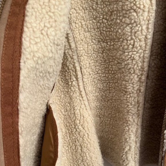 Michael Kors Brown Shearling Vest - Picture 5 of 12